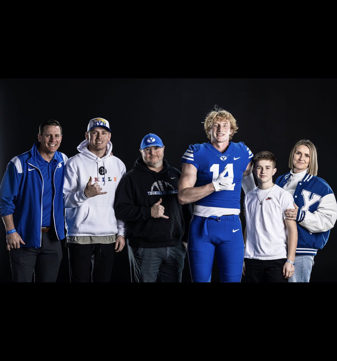 Had such a great visit this weekend at BYU. Also a great time getting to know the new defensive staff <a href="/CoachJayHill/">Jay Hill</a> <a href="/Coach_Popp/">coachkellypoppinga</a> can’t wait to see what the future has in store!!! Go cougs <a href="/BYUFBRecruiting/">BYU Football Recruiting</a> <a href="/BYUfootball/">BYU FOOTBALL</a>