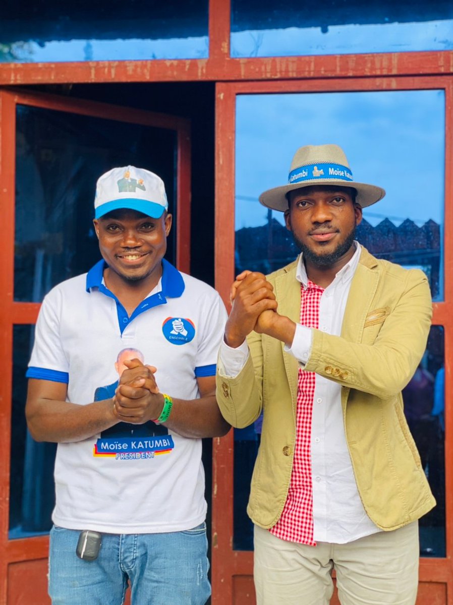 YvesFariala's tweet photo. Avec le rapporteur national adjoint de la jeunesse @FKimwanga, coûte que coûte nous vaincrons. https://t.co/yjDHHh2NDY
