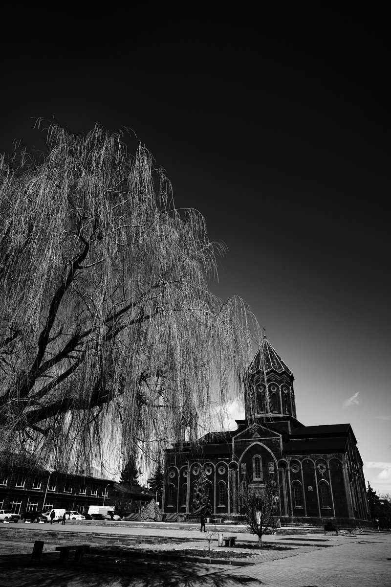 EmptySocium's tweet photo. The Cathedral
#photo #photography #architecture #nfc #noNFC #NFC #fujifilm #fujifilmxt3 #Armenia #Gyumri https://t.co/ZlNswAYcVM