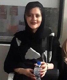 FattahiFarzad's tweet photo. سمت چپ: #مهسا‌_امینی که به بهانه بدحجابی دستگیر شد و در سرزمین مادری خود به دست جمهوری اسلامی به قتل رسید

سمت راست: مایا صباغ، مهمان لبنانی «کنگره بانوان تاثیرگذار» در تهران که مدعی است اعتراضات مردم ایران حاصل توطئه دشمنان جمهوری اسلامی است

#IRGCterrorists 
#زن_زندگی_آزادی https://t.co/fO3GwRdUFJ