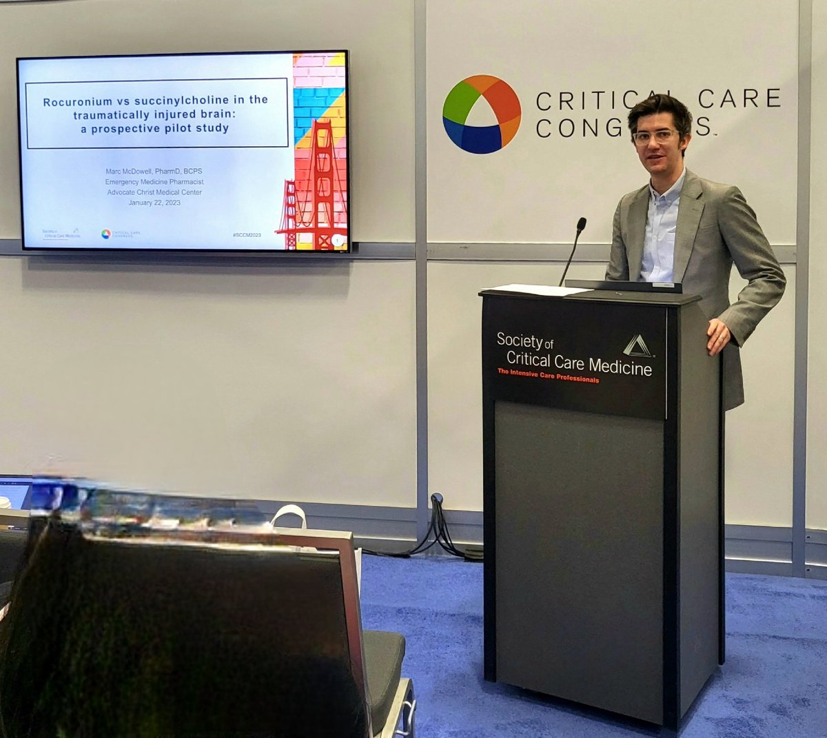 PharmD Marc McDowell representing #ACMC at SCCM presenting trauma research done with our ED pharmacists & Dr Omi on roc vs succ in TBI

#SCCM2023 #traumasurgery 
@PharmD_ED @ACMCEM @SCCM_Surgery