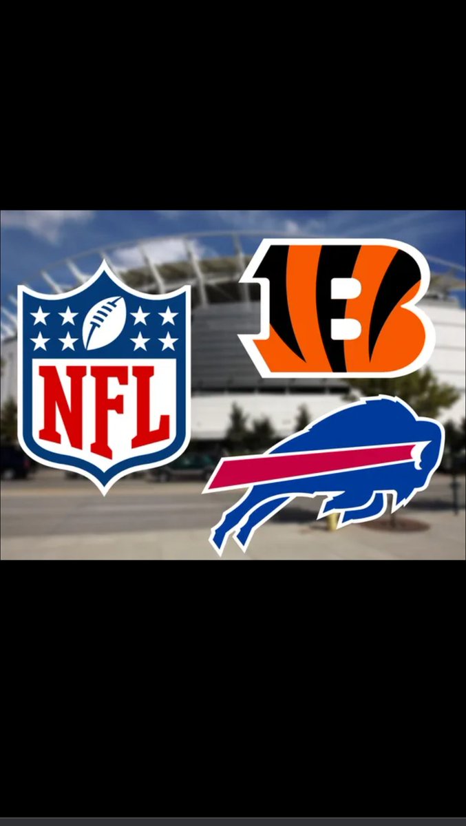 earlsnyc's tweet photo. Were open today at 2pm!!!we have Buffalo wings pitcher's and oh we got bills vs Bengals !! At 3pm https://t.co/RIzwy3urWy