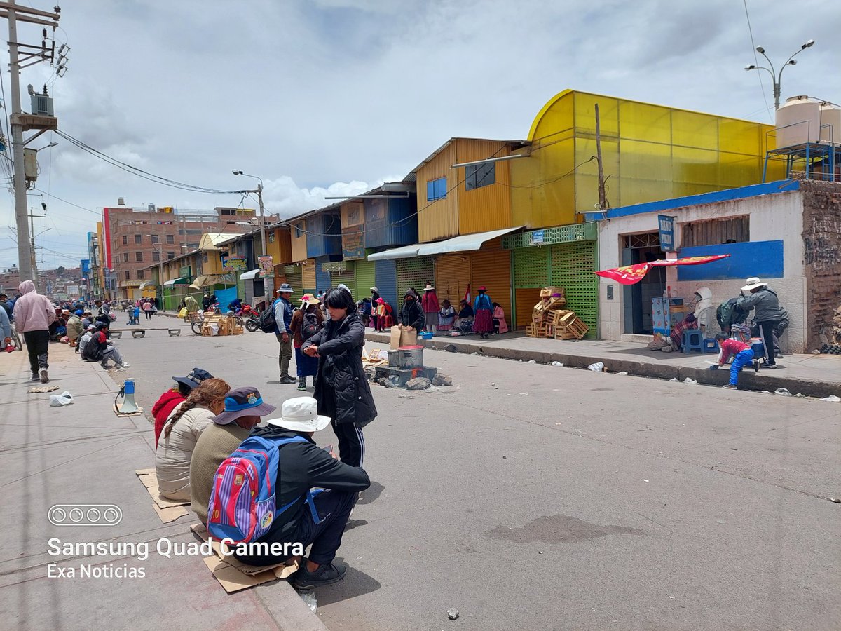 28_luchin's tweet photo. #Juliaca así se encuentra el panorama hoy domingo en la ciudad de #Juliaca #Puno https://t.co/OU44Jr6L34