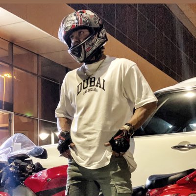 imalykhan's tweet photo. #NewProfilePic https://t.co/FscoW04Dsv
