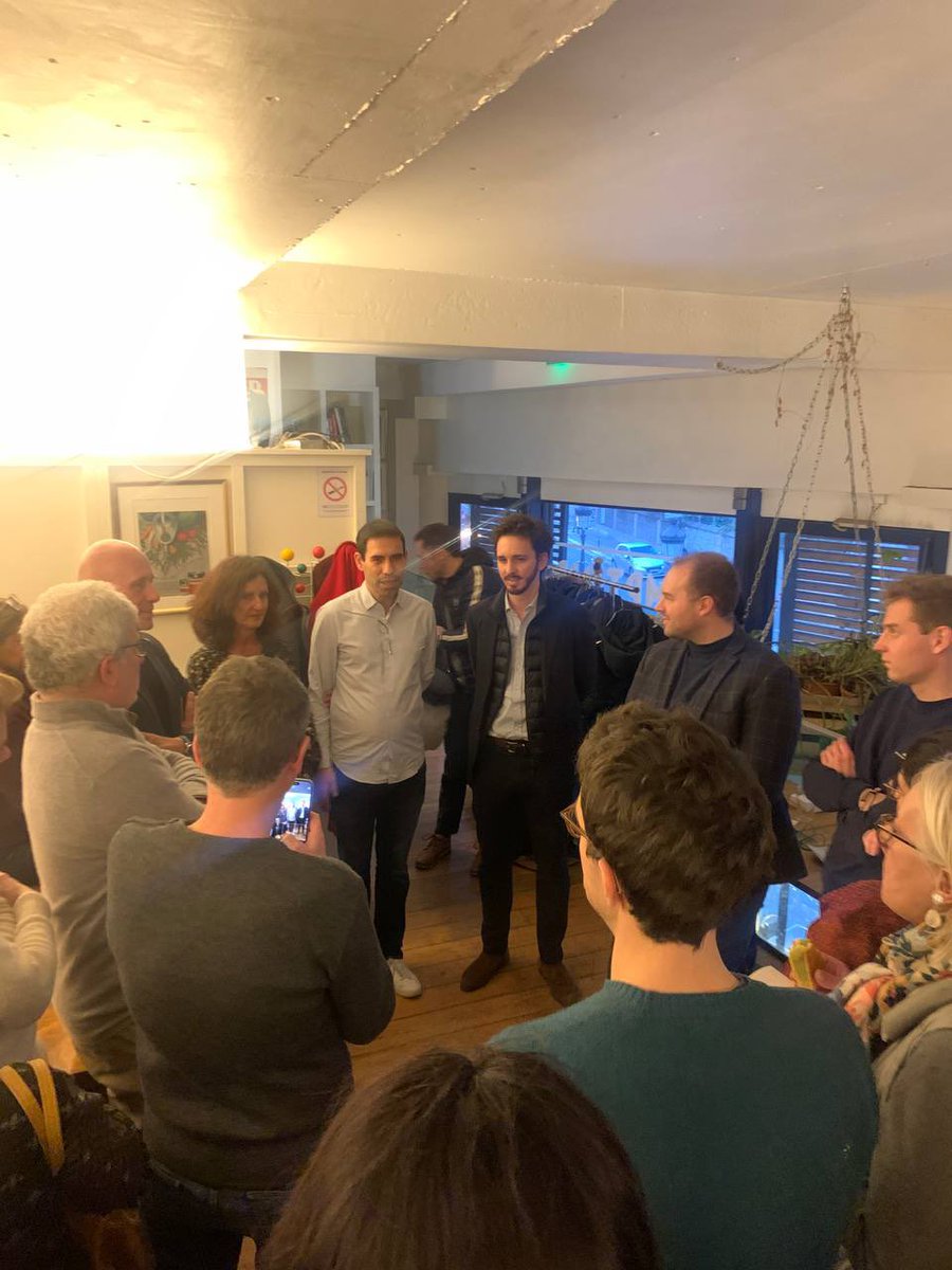 RE_Paris10's tweet photo. Vœux de la majorité présidentielle #Paris10 hier après-midi 

L'occasion de partager un moment convivial et d'échanger sur les futurs enjeux qui animeront l'année 2023.

Merci à @Fanta_B  @SylvainMaillard et @PierreBaty pour leur présence et leurs encouragements https://t.co/mLC3kJVBye