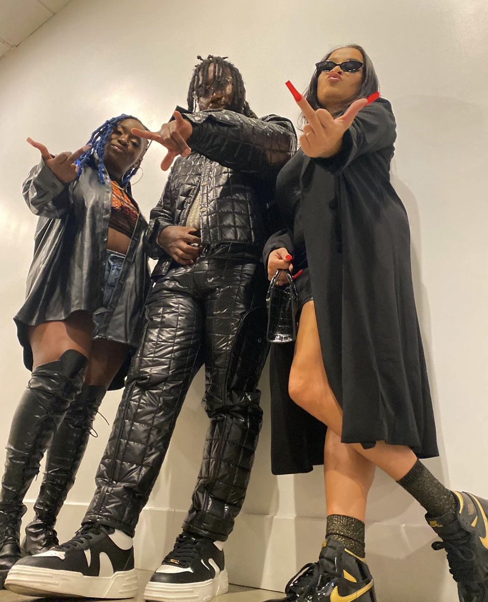 BkSheDevil's tweet photo. FOR LIFE #big3 #TheCircleNetflix https://t.co/Z4WpzqqoEt