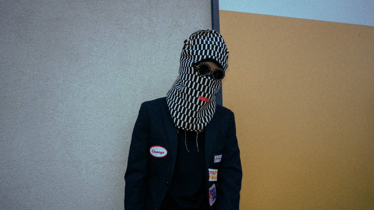Trust1nET's tweet photo. Are you into casual $ex or should I dress up? https://t.co/GTASy4RwoH
