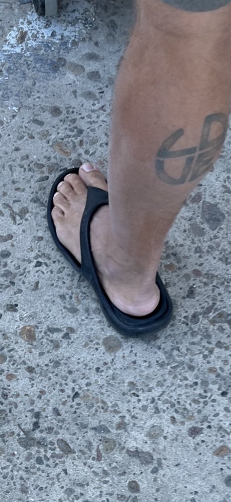 yourfootfantacy's tweet photo. Fine ass daddy with phat bubble ass! #gayfeet #malefeet #gay #feet #gayfeetfetish #gayboy #boyfeet #gayfootfetish #malefeetfetish #instagay #manfeet #malefootfetish #malefoot #foot #menfeet #malefeetworship #gaysocks #footfetishnation #feetporn #gayman #guyfeet #malesoles https://t.co/pIJoIUc0os