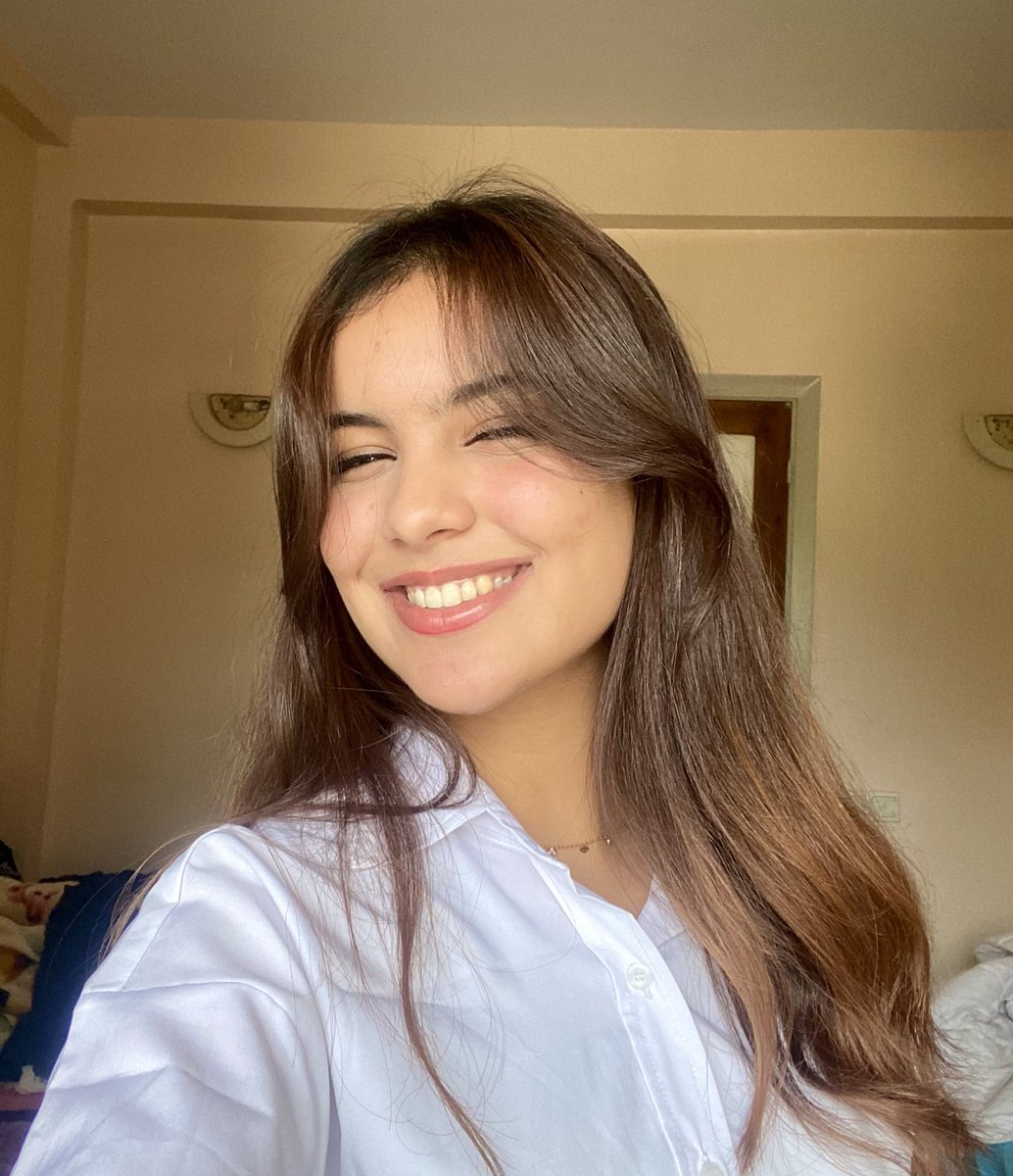 Inas tweet media
