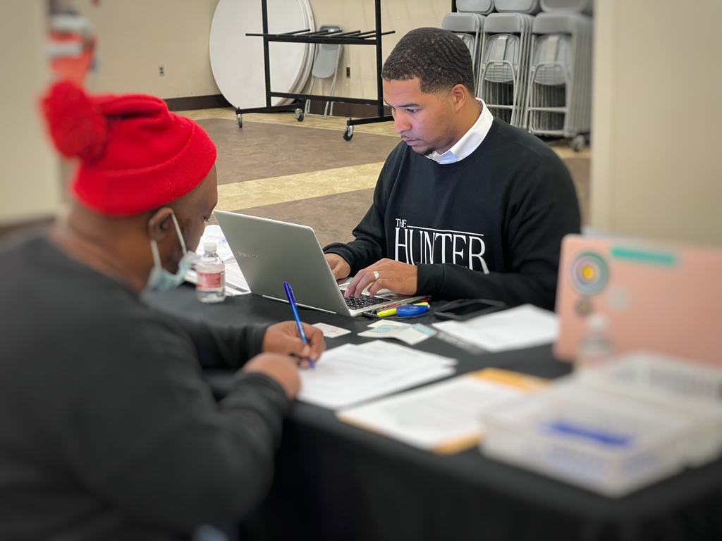 hunterlawms's tweet photo. The Hunter Law Firm participated in our first expungement this weekend in partnership with The Mississippi Center for Justice and local leaders in Natchez, MS. The clinic welcomed over 100 citizens. We look forward to more opportunities to serve our community. https://t.co/mKAfWO7Boj