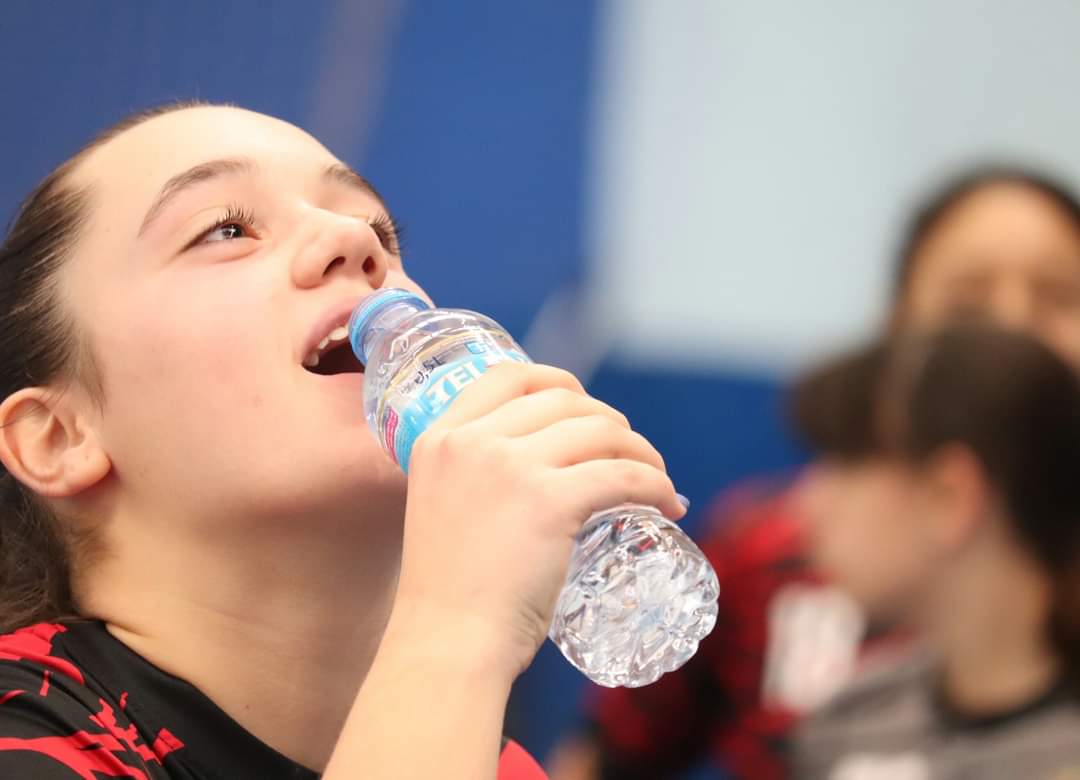 Ya están disponibles en nuestro Facebook las fotos del partido de nuestro equipo Infantil femenino VS <a href="/CBLeganes/">C.Balonmano Leganés</a> 

m.facebook.com/story.php?stor…

#contigosomosmasgrandes
<a href="/GrupoEgido/">Grupo Egido</a> <a href="/Quental_Tech/">Quental</a>
<a href="/AguadelTeleno/">Agua del Teleno</a> <a href="/AytoPinto/">Ayuntamiento de Pinto</a> 
<a href="/epinto_digital/">ePinto</a>