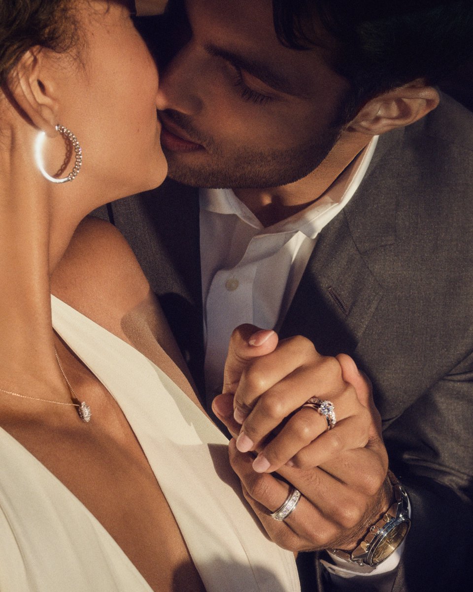 ashli_nic0le's tweet image. We’re loving that you can get a big, bold look for less with Lab-Created diamonds by KAY. Contact me directly through my storefront ms.spr.ly/6016e4Bap and I’ll help you shop for the perfect engagement ring. #KayEmployee #labcreateddiamond #bridal #sparkle #glam #everykiss