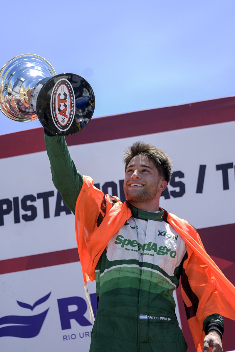 actcargentina's tweet photo. Tatannn tatannn 🎶😆

Claro que siii Domador… 
El campeón 2022 del #TCPistaMouras pisó fuerte en su primera carrera en el #TCMouras 😎💪🏼

#ACTC #TCM #CaminoAlTC
@nacho_fain 

📸 Germán Alt / Prensa ACTC https://t.co/k7RNTHQAwD
