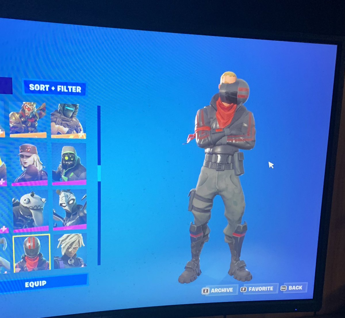 Im vibing with this new broken neck style bro 😭
