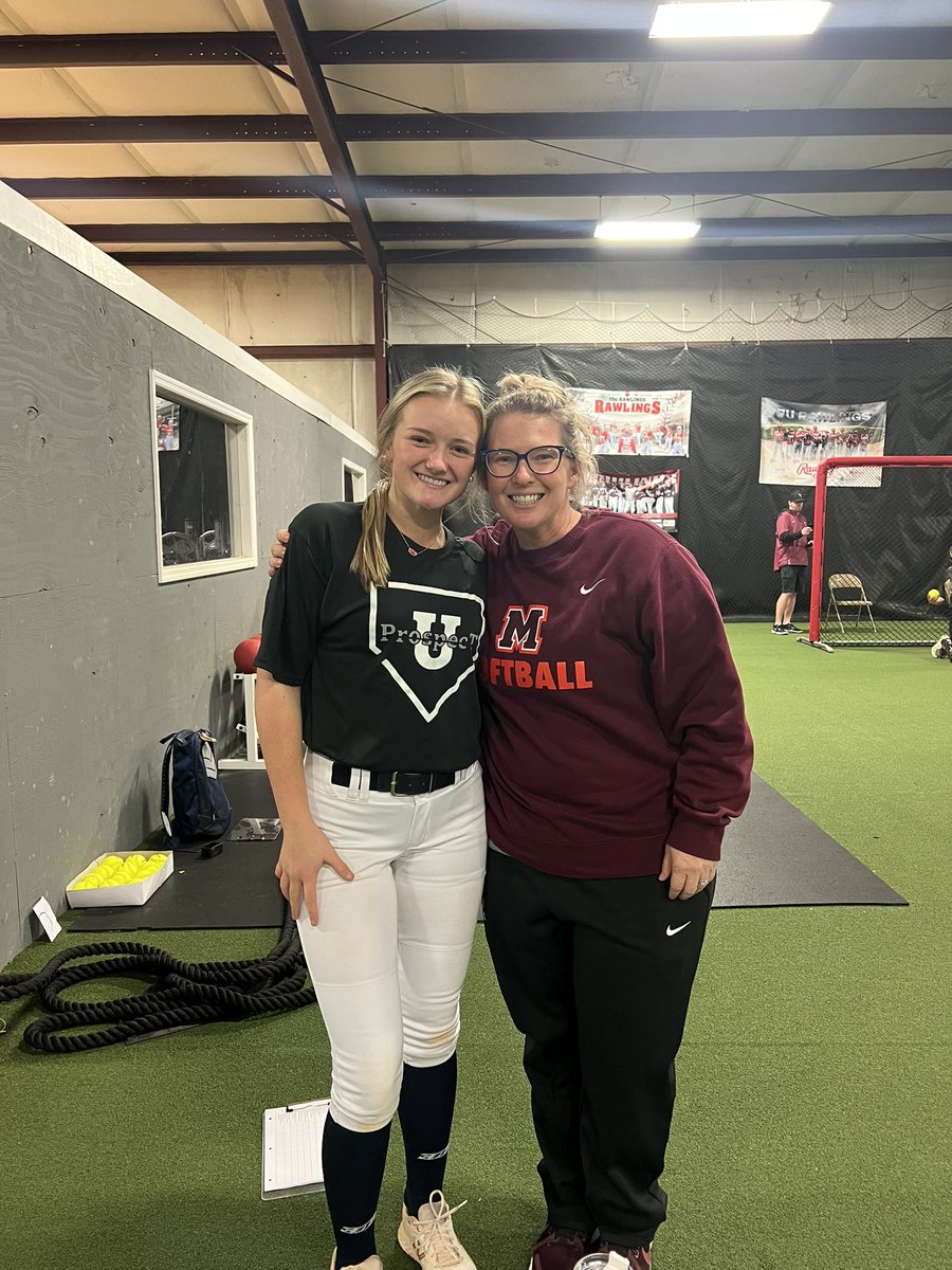 kimberlykr2025's tweet photo. Thank you @u_prospect for having me today at your camp! Learned a lot from some great coaches that I hope to see again in the future! @JUSoftball @TMUSoftball @LeeUSoftball @MCScots https://t.co/HU4gQoe88T