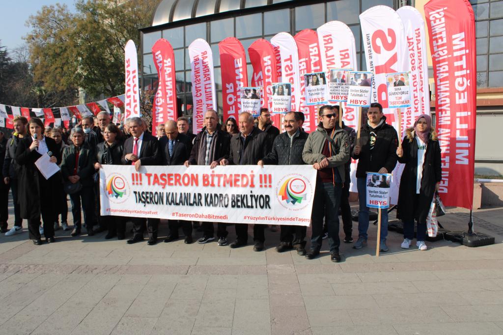 KabineTaşerona Kulakver Tüm taşeron kalanların kadroları verilmeli mağduriyetler bitirilmelidir.