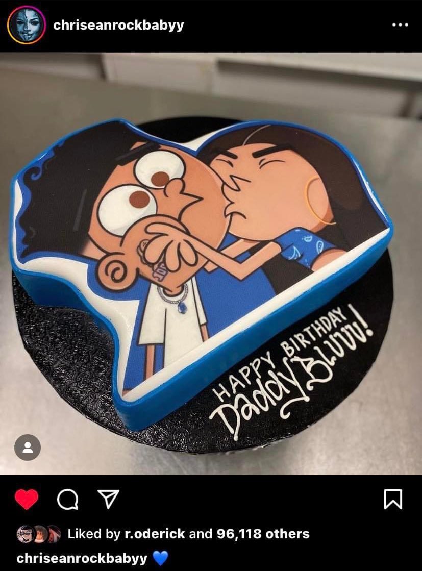 layxsnv's tweet image. Looks like Chrisean got Blueface a cake and he stabbed her face on the CAKE 😂😂😂😂😂😂😂😂😂😂😂😂