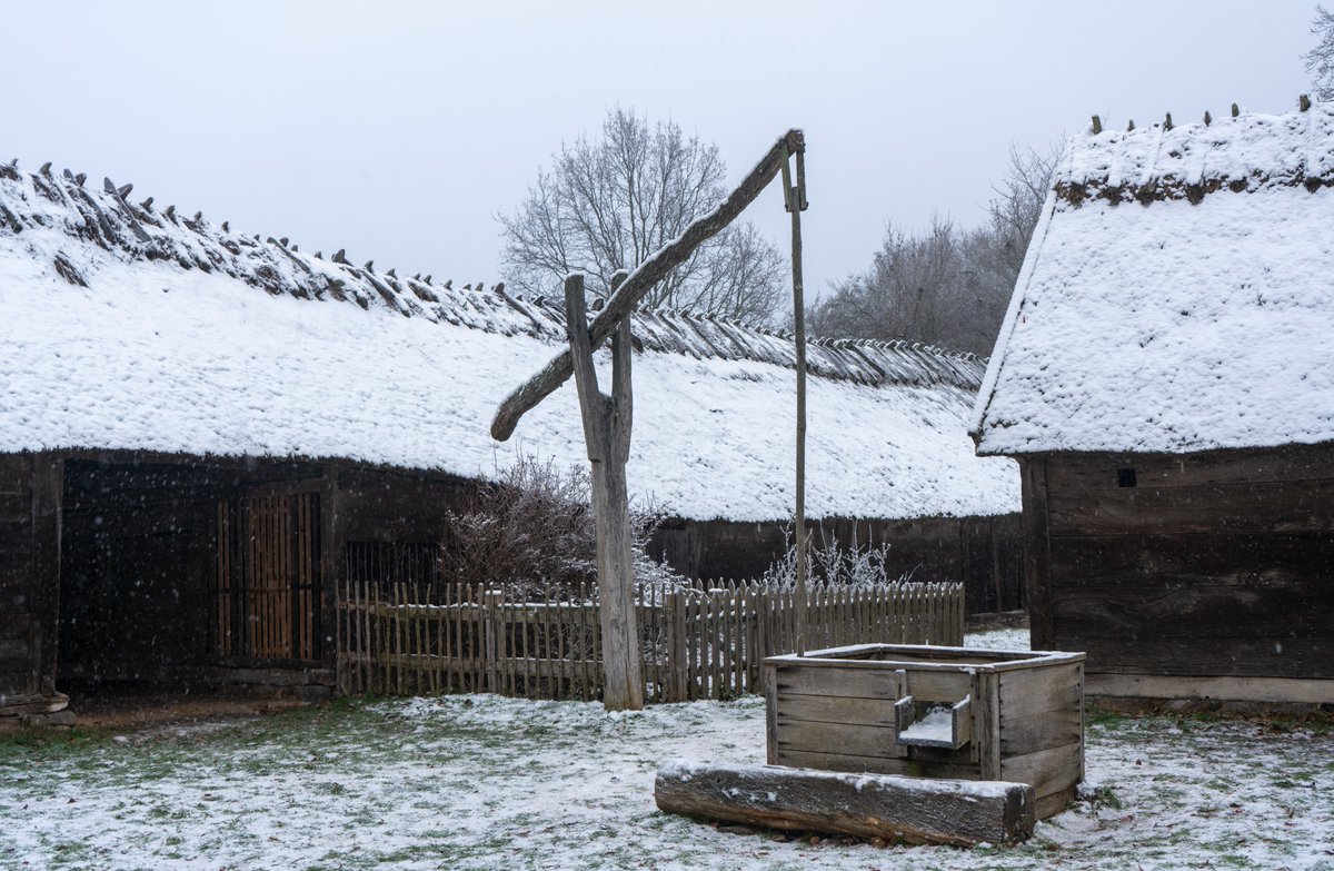DorteHedengran's tweet photo. An old farm on a snowy winter day ❄️

#Denmark #streetphotography #SonyAlpha #photooftheday #January22th #SundayVibes #SundayMood #Sunday #snow 

📸 Dorte Hedengran https://t.co/t36drrH3Wr