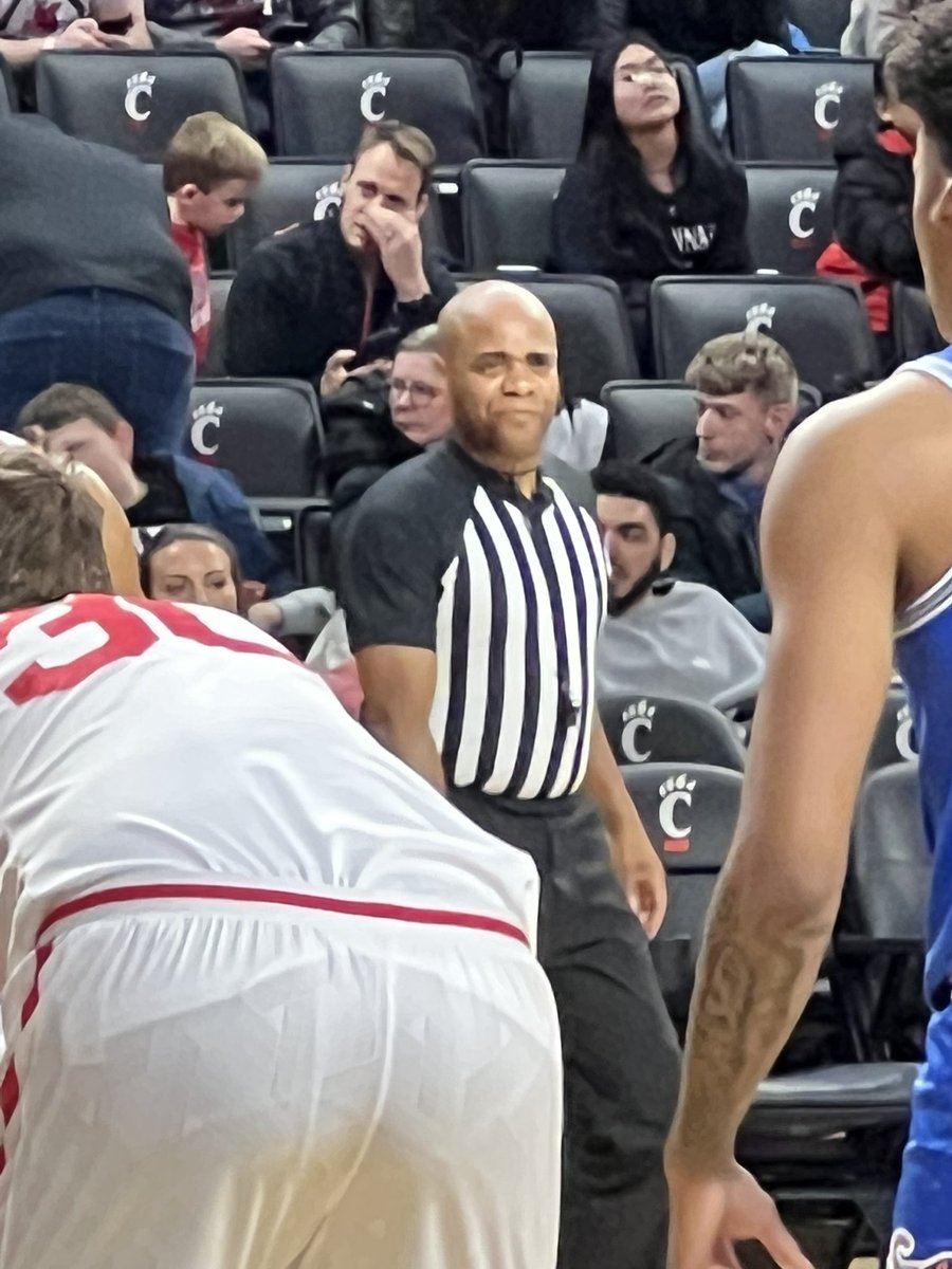 mscarbrough70's tweet photo. What did the @memphistigers ever do to @TracyMorgan. Worst calls today. https://t.co/awCfydYsYZ