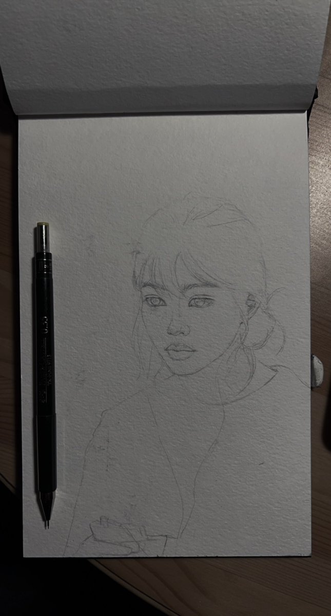 remanh2's tweet photo. #IU 🤎 https://t.co/SaQzxvOt96