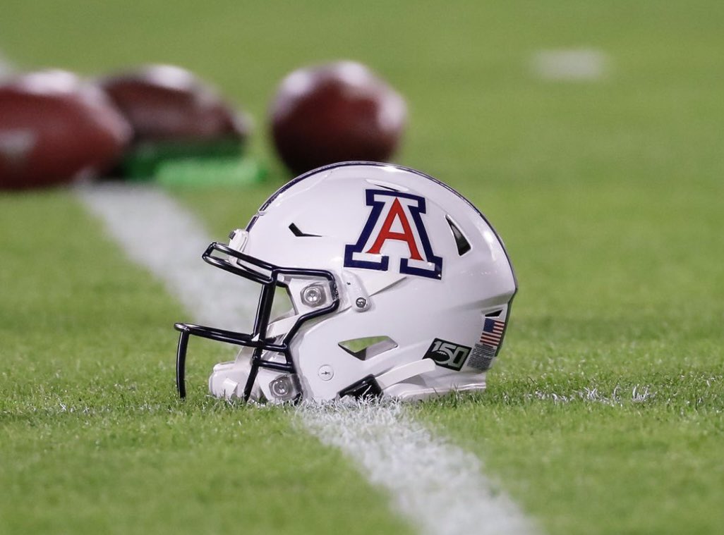 Blessed to receive a PWO at the University of Arizona🙏🏾. Thank you <a href="/CoachBeyRasool/">Coach Rasool</a> for the opportunity @FootballArizona <a href="/cdo_football/">CDO Football</a> <a href="/CoachJordanAZ/">Jordan Hitchye</a>