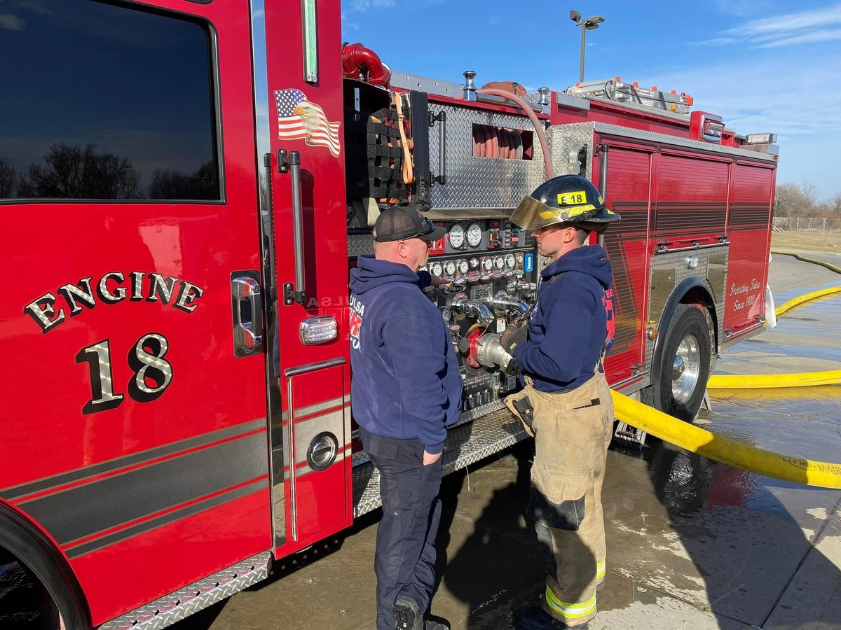 TulsaFire's tweet photo. Year probation complete ✅
Hours of training ✅
Successful completion of relief driver exam ✅

Congratulations to Nathan Inhofe for working hard and learning from his Engine 18 crew. Great job, Nathan! #tfdengine18 #newrelieffireequipmentoperator #ironsharpensiron https://t.co/6Yk0YvBRpI