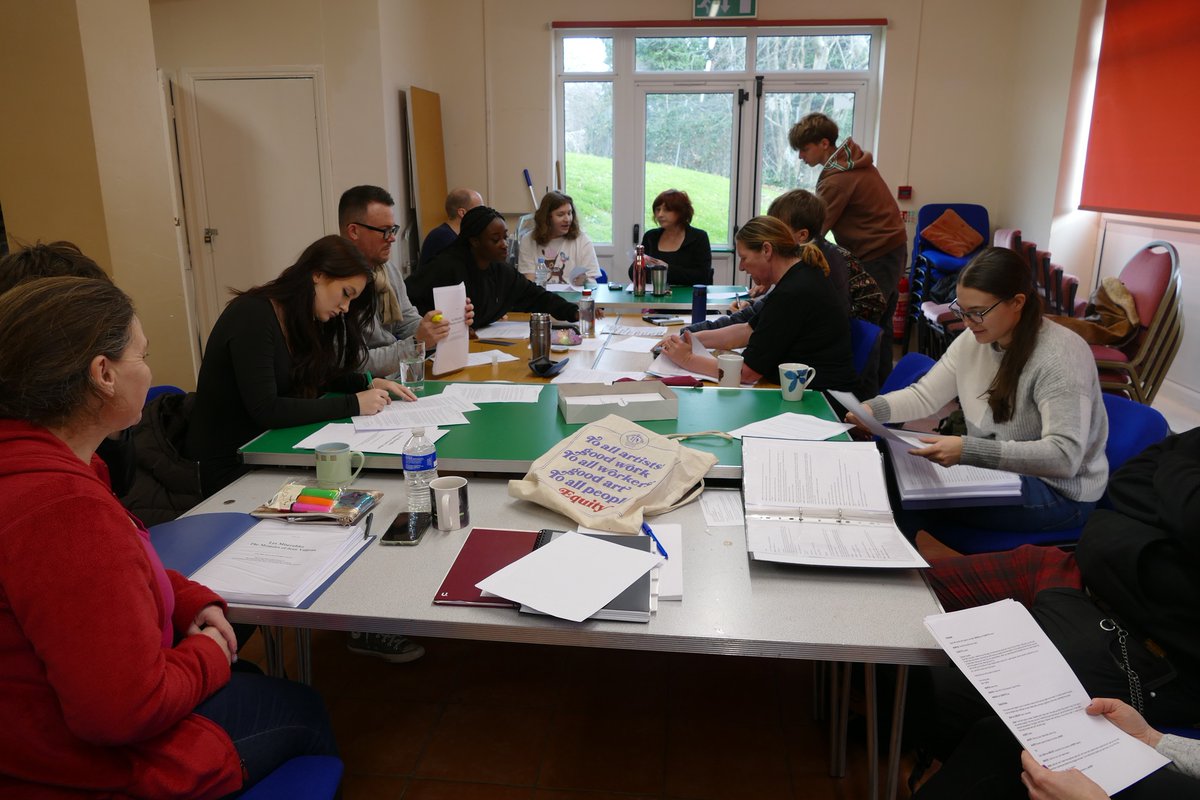 sdevonplayers's tweet photo. A fab readthrough to launch our next show with those who have performed with us before, &amp; brand new faces,  It is an absolute delight to work with all these amazing people
#DevonActors #brixhamtheatre #lesmiserables #theatrelife #devon #regionaltheatre #acting #rehearsal #brixham https://t.co/bhKjnvd0Rd