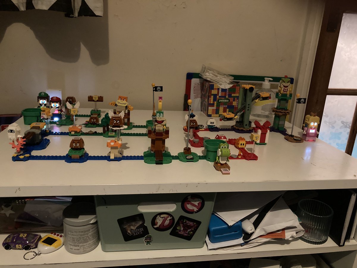 Artmonkeymg2's tweet photo. The boy built the Luigi starter set pretty much on his own this evening, he’s growing up too quick haha anyway I’ve put together a little gauntlet for him tomorrow! #SuperMarioMovie #mariolego #LEGO https://t.co/3aZmR6Ri1S
