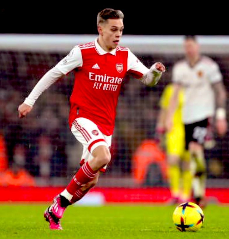 ClockEndersPod's tweet photo. Quality debut for Leandro Trossard???

I would say so… https://t.co/DDqbIFvhT2