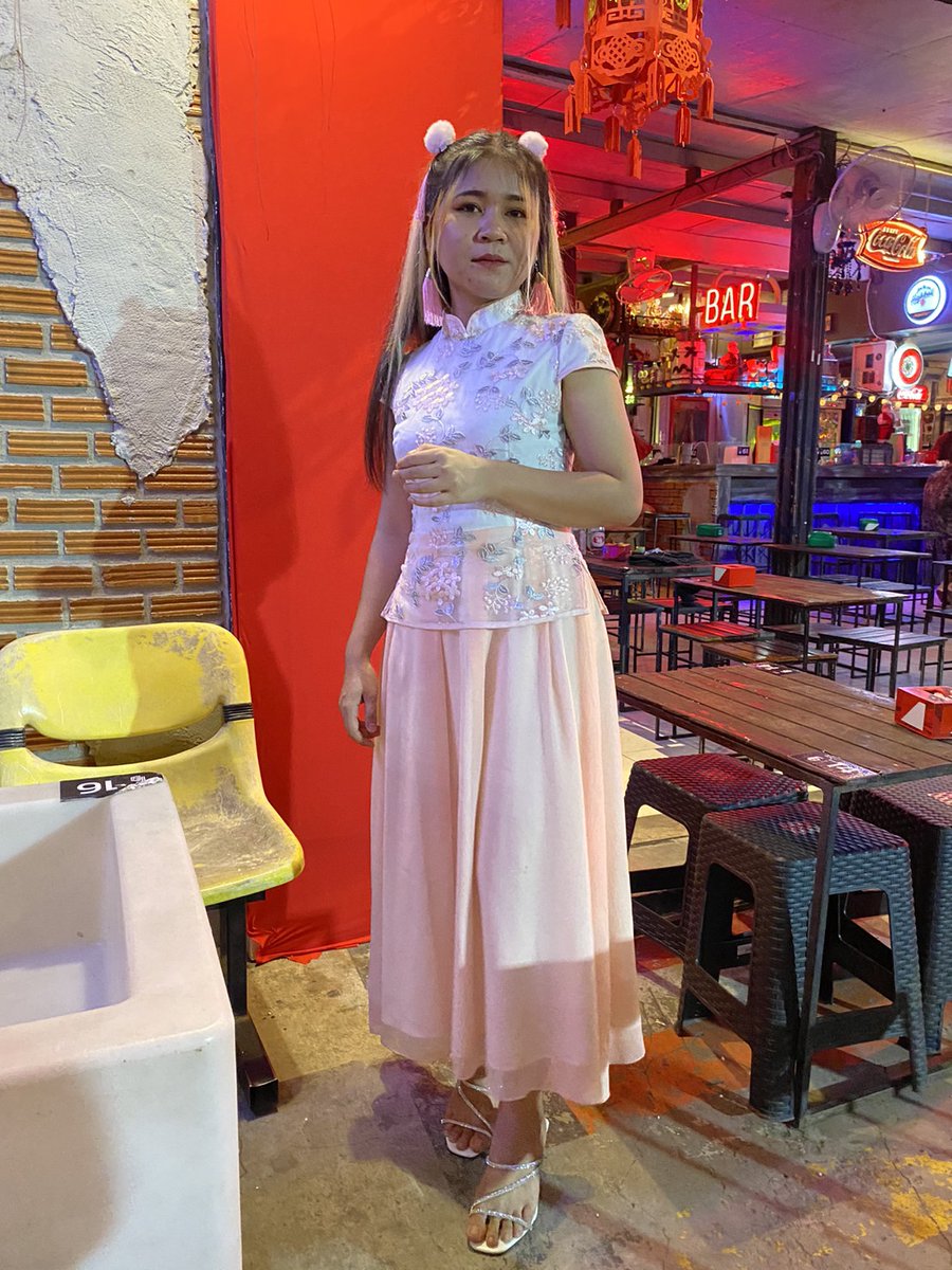 suthapon69's tweet photo. ขออังเปาหน่อยค้าบบบบ
#เมือง​#สุรินทร์ https://t.co/I7dcpmCp8M