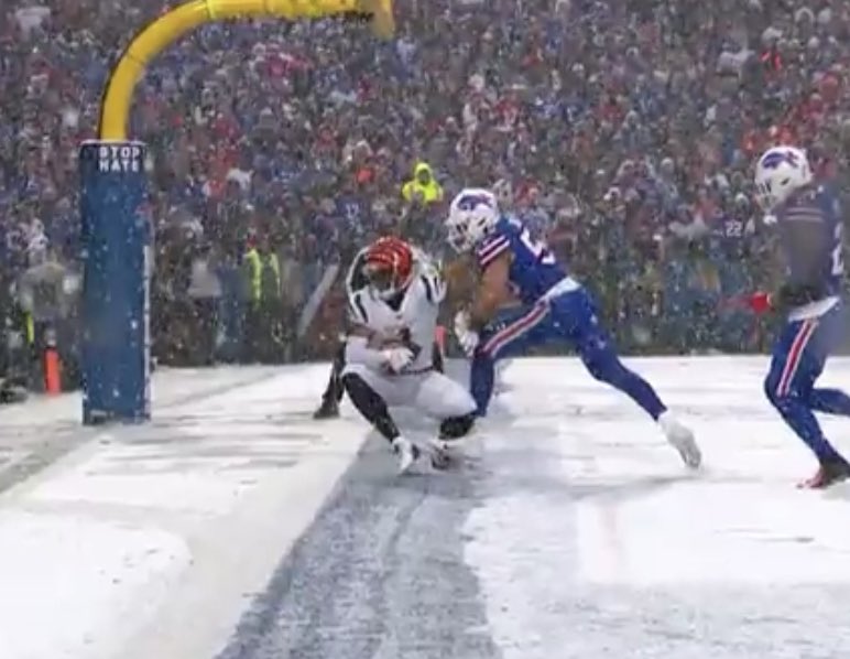 UCBarstool's tweet photo. https://t.co/Bu23xDqhkf