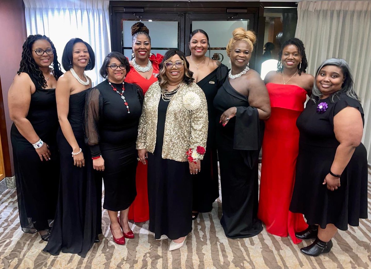 eslacdst's tweet photo. ESLAC Pres. &amp; members shared in a wonderful Founders Day celebration with the ladies of the #SLMAC of #DST1913. Attendees had the honor of hearing from Delta’s 24th National President, Soror Cynthia M.A. Butler-McIntyre.
#DST1913 #DST110 #ESLAC #SLMAC25 @DSTslmac https://t.co/WYDh8EIq0F