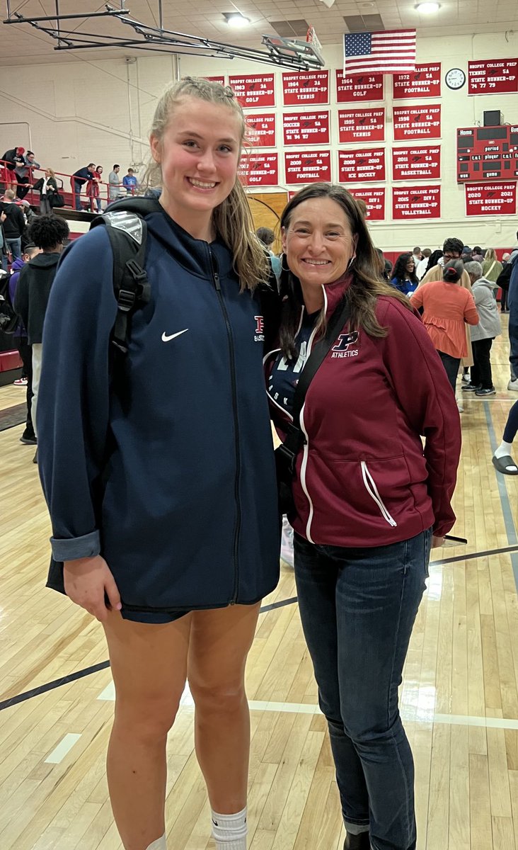 PerryPumas07's tweet photo. Mrs. Burks #superfan ⁦@perry_pumas⁩ #repPERRY 💙❤️ https://t.co/nxiCOzMk4o