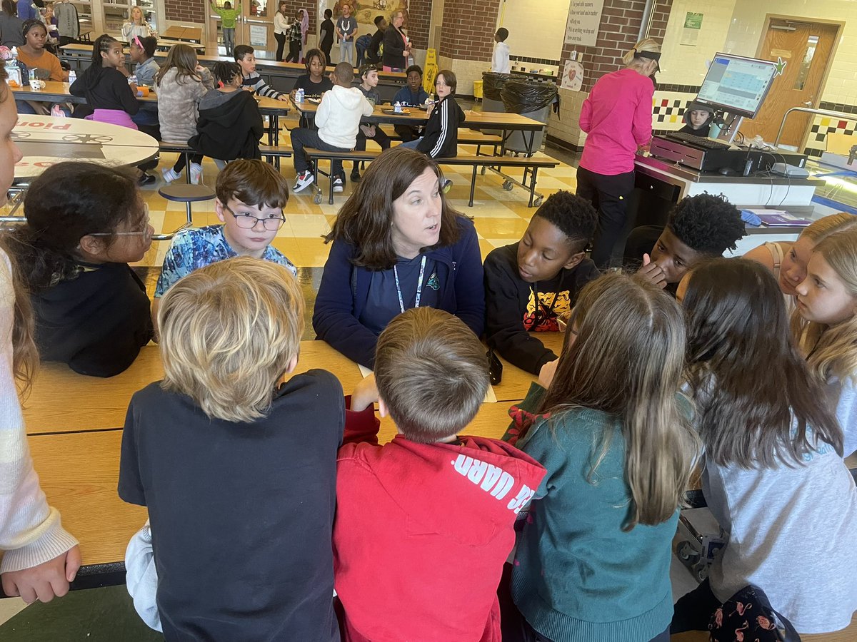 Mrs. Metts and the members of our student government have been busy planning Cocoa for a Cause. Come ready to purchase your tickets for $2 (or more) in the commons beginning tomorrow morning. All proceeds support The Oliver Mission. #bestschoolever 
#ourd5story #LexRich5Schools