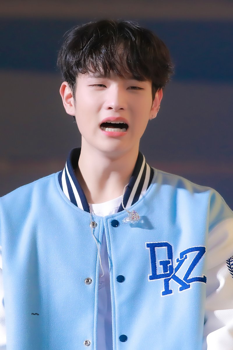 fluffy040624's tweet photo. 230115 8ㅁ8 #기석 #GISEOK #DKZ https://t.co/A35te7wqjJ