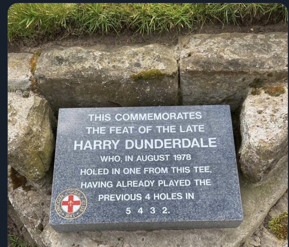 DunderdaleSC's tweet photo. @ForePlayPod My grandad got an albatross on a par 4 which was 320. Played the previous holes 5,4,3,2. Gave him the opportunity to play with Seve on the Old Course later that year. https://t.co/gReITNOab2