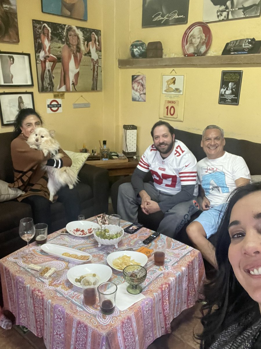 elsamolina10's tweet photo. #foximpactonfl #NFLxFSMX #49ers #PlayoffsNFL https://t.co/7r8Bqgpkqz