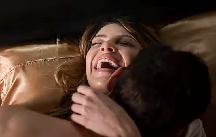 alecprep's tweet image. “I'm so in love with you
And I hope you know
Darling, your love is more than worth its weight in gold”

happy birthday, princess 🎂