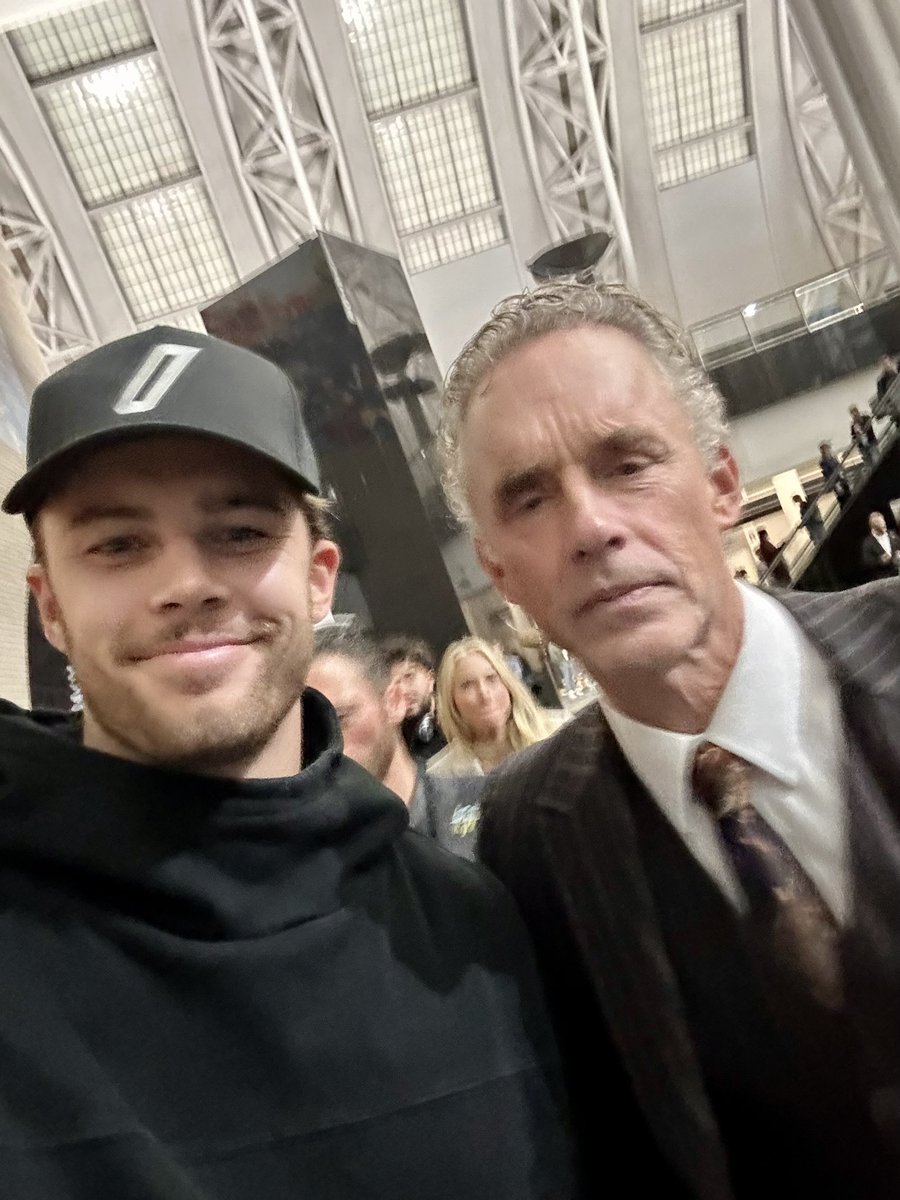 Can’t stop thinking about <a href="/jordanbpeterson/">Dr Jordan B Peterson</a>’s lecture yesterday. Listening to his old personality lectures on YouTube then later his books helped me decide to get my degree in psychology so meeting him was special. Don’t let the facial expression fool you he was so genuine &amp; kind.