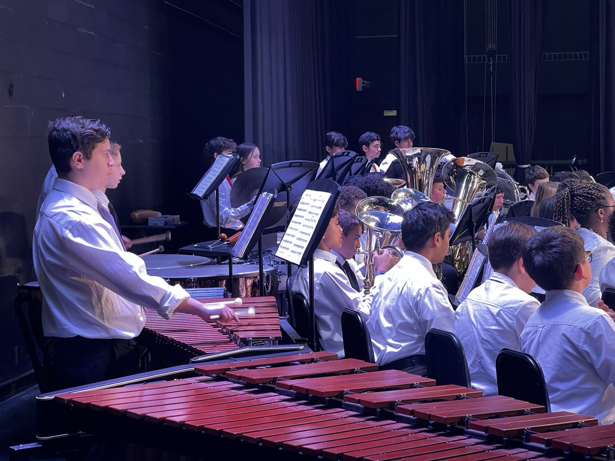 Woodland MS Bands tweet media