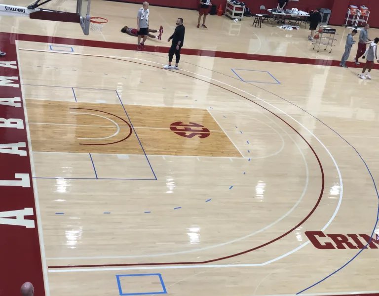 Alabama practice court 4pt line=don’t hug the 3 pt line & spacing Blocks outside the 4 point line= “Houston spots”for spacing Corner rectangles=transition & staying wide Dotted line=shrinking the floor defensively Larger box=no catch zone defensively Smaller box=dunker spot