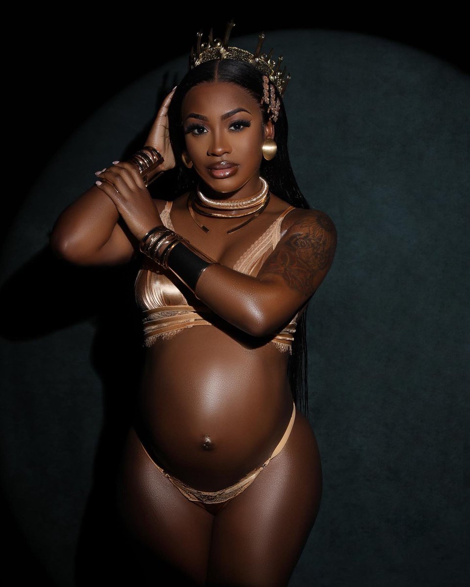 GiavonniC1's tweet photo. Mommy cant wait to meet you baby boy 🧸🤎 https://t.co/p3BBSBqtCy