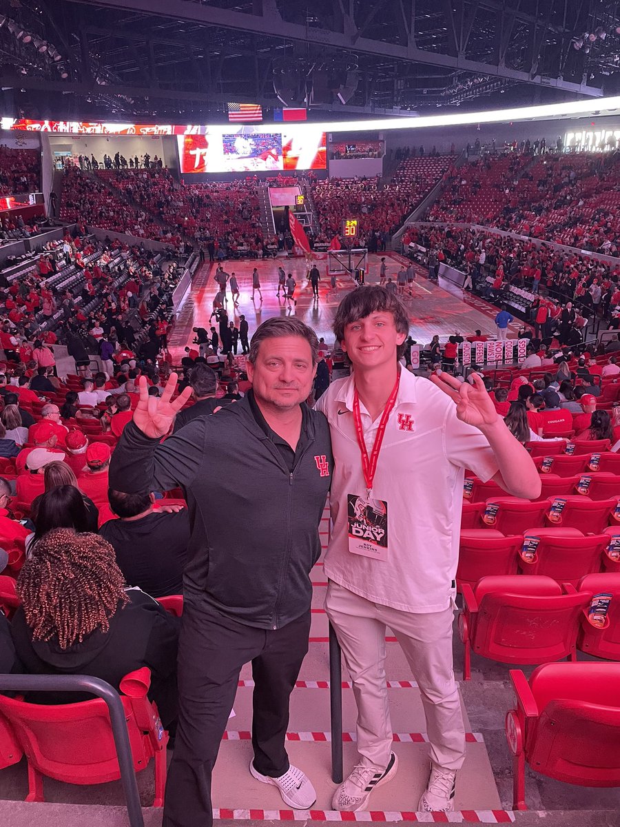 Great day in HTX! #GoCougs @Holgorsendana @CoachDawson_UH