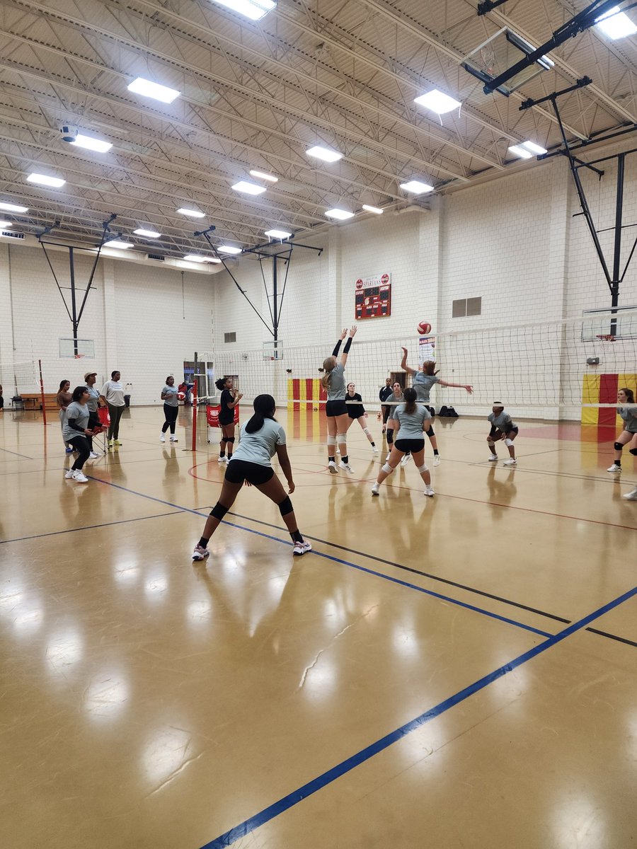 Kim karpowicz tweet media