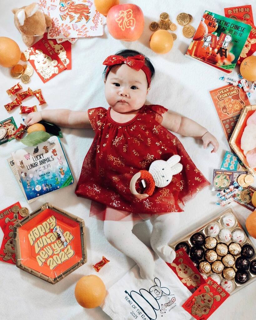 CarbZombie's tweet photo. 🐰🧧 Gong Hay Fat Choy! Happy year of the rabbit! 🧧🐰 Swipe for noms and Rae’s first solid eats. ➡️➡️ • Ginger Scallion Chicken. BBQ Pork Belly. Steamed Bass. Choy Sun. Steamed Silken Eggs. Shrimp Chips. • #carbzombie #eeeeeats https://t.co/BZN0SZ5i2C https://t.co/o0viCxSJAN