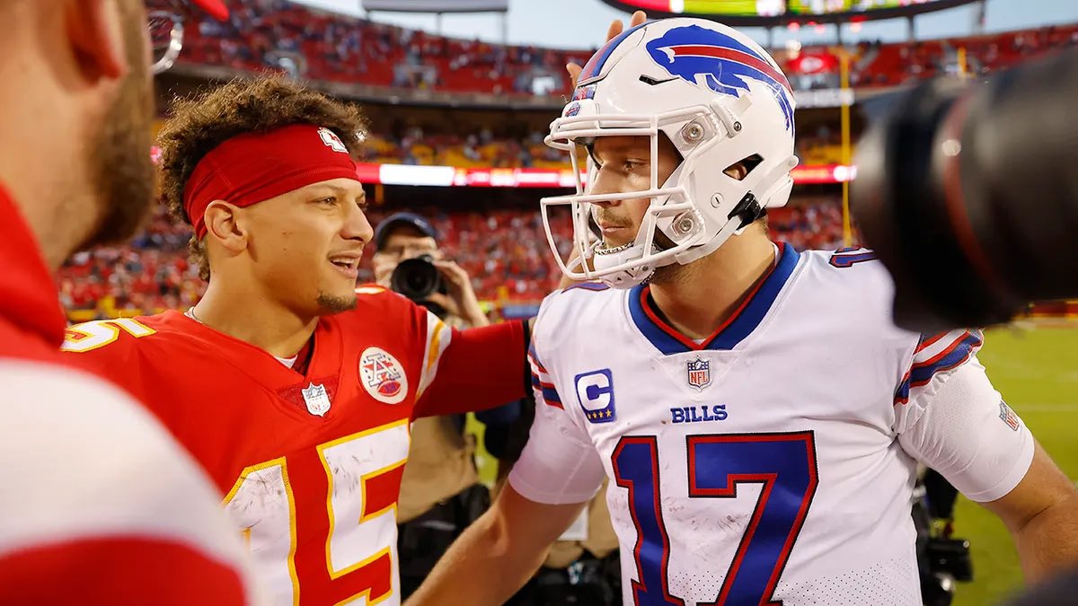 SaycheeseDGTL's tweet photo. 😳 The NFL will refund over 50,000 people who bought tickets to the Chiefs/Bills game that would’ve took place next week in Atlanta! The NFL could’ve made millions from a neutral site playoff game! https://t.co/NEW8719Ka9