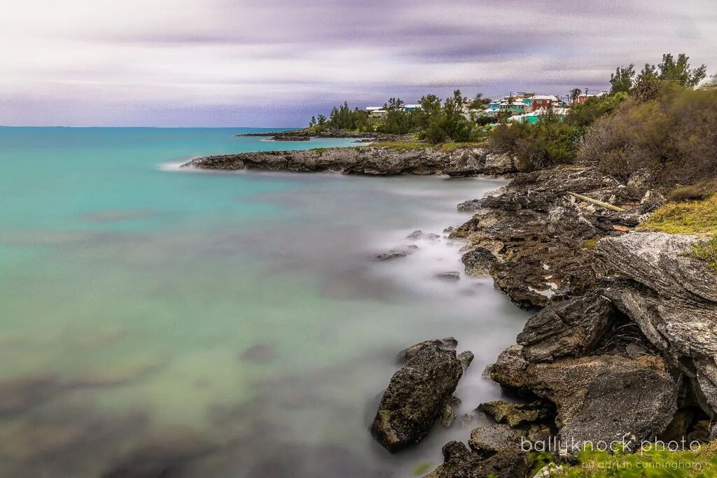 Long exposure of North Shore

#bermuda #ballyknockphoto #ahhbermuda #bermudadreaming #longexposure #instagram #longexposurephotography #longexposureoftheday #wearebermuda instagr.am/p/CnvAo3NP_O7/