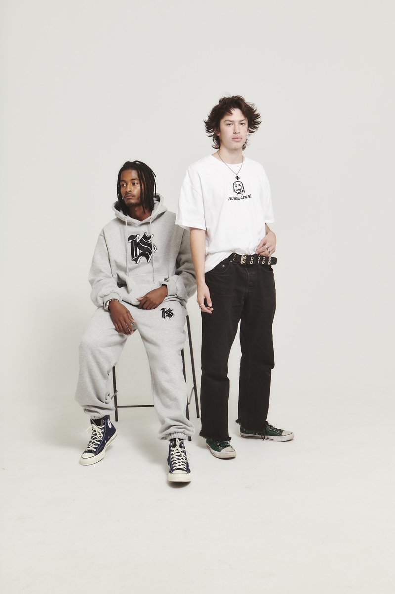 InvertSeries's tweet image. Invert Series streetwear is now on Twitter 🔥🔥