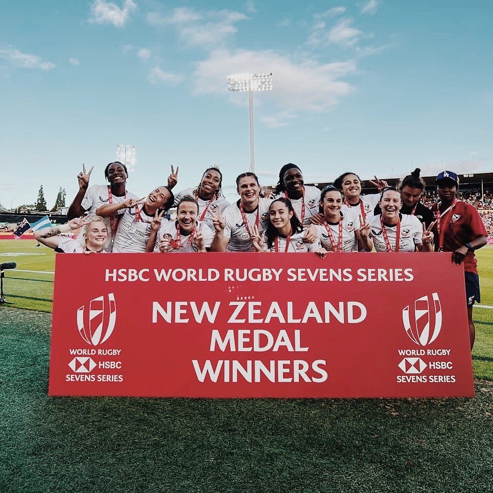 KirsheBar's tweet photo. Big weekend for the gals🥈Immensely proud of what we are building. Back at it this weekend in Australia! 

#rugby #rugbysevens #usarugby #olympian  #athlete #teamusa #rugbyplayer #femaleathlete #TrySquad https://t.co/2kaAHj9XuD