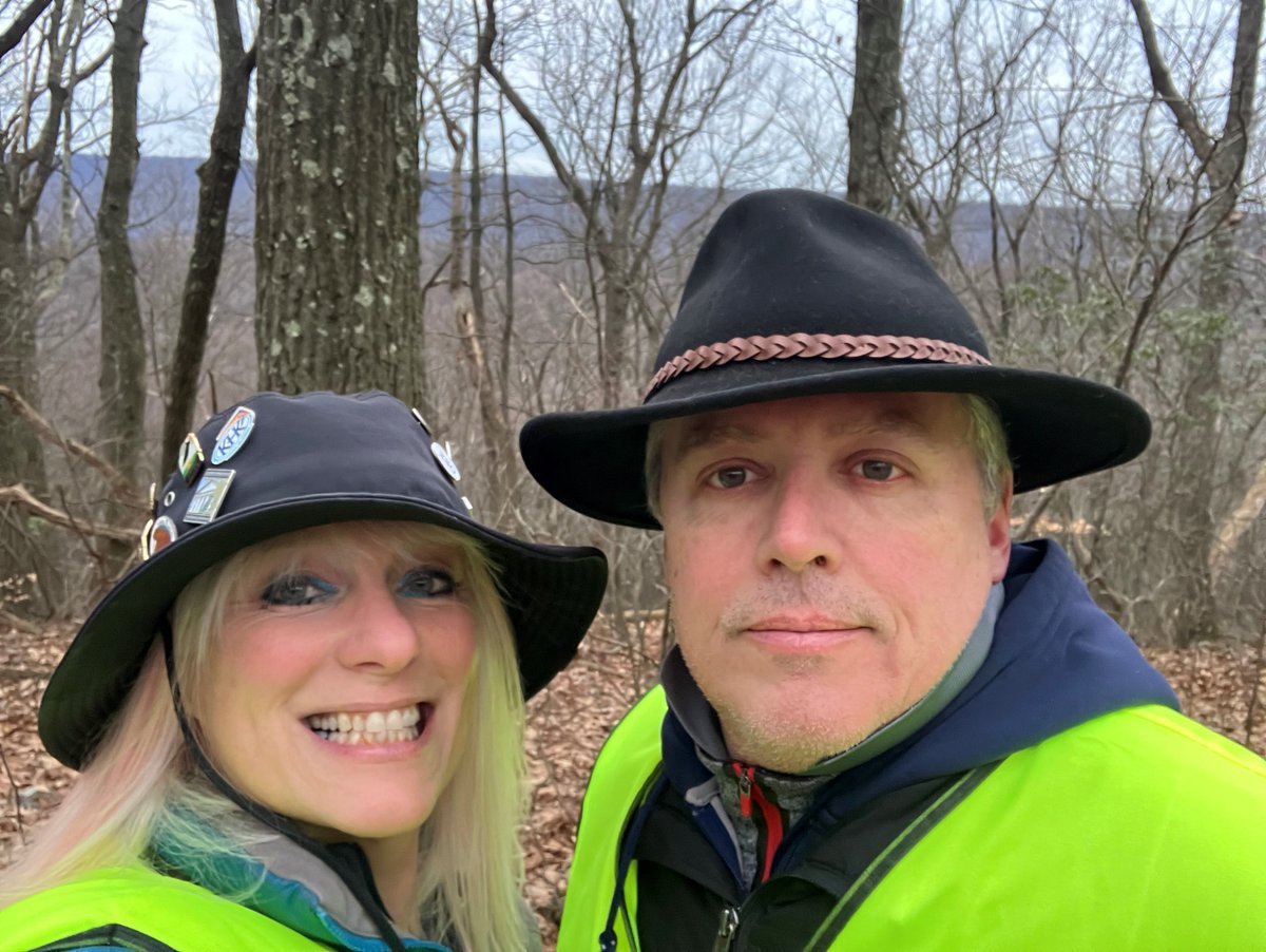 TracyBannon's tweet image. Dev and Ops go hiking!  Why do you care? Differing approaches bring rich results. There is value in listening, considering concerns and ambitions of one another, weighing risks together, and making informed choices together!

#DevMarriedToOps
#HumansFirst
#SomethingToNoodleOn